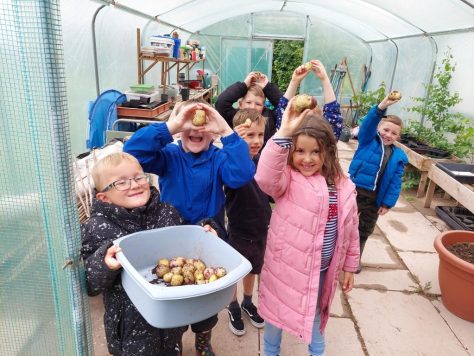 LEAF Education, Beaudesert Park Farm, Upper Longdon FiPL grant of £13,016.00 over 2022-23 & 2023-24 Delivery of on farm session for school staff Post session specific teacher pack linked to event 20 sessions for school classes to learn more about farming and Cannock Chase AONB Follow up teacher pack after class session Beaudesert Park Farm case study
